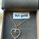 9ct solid Gold Mum Pendant (9ct Solid Gold pendant & chain)