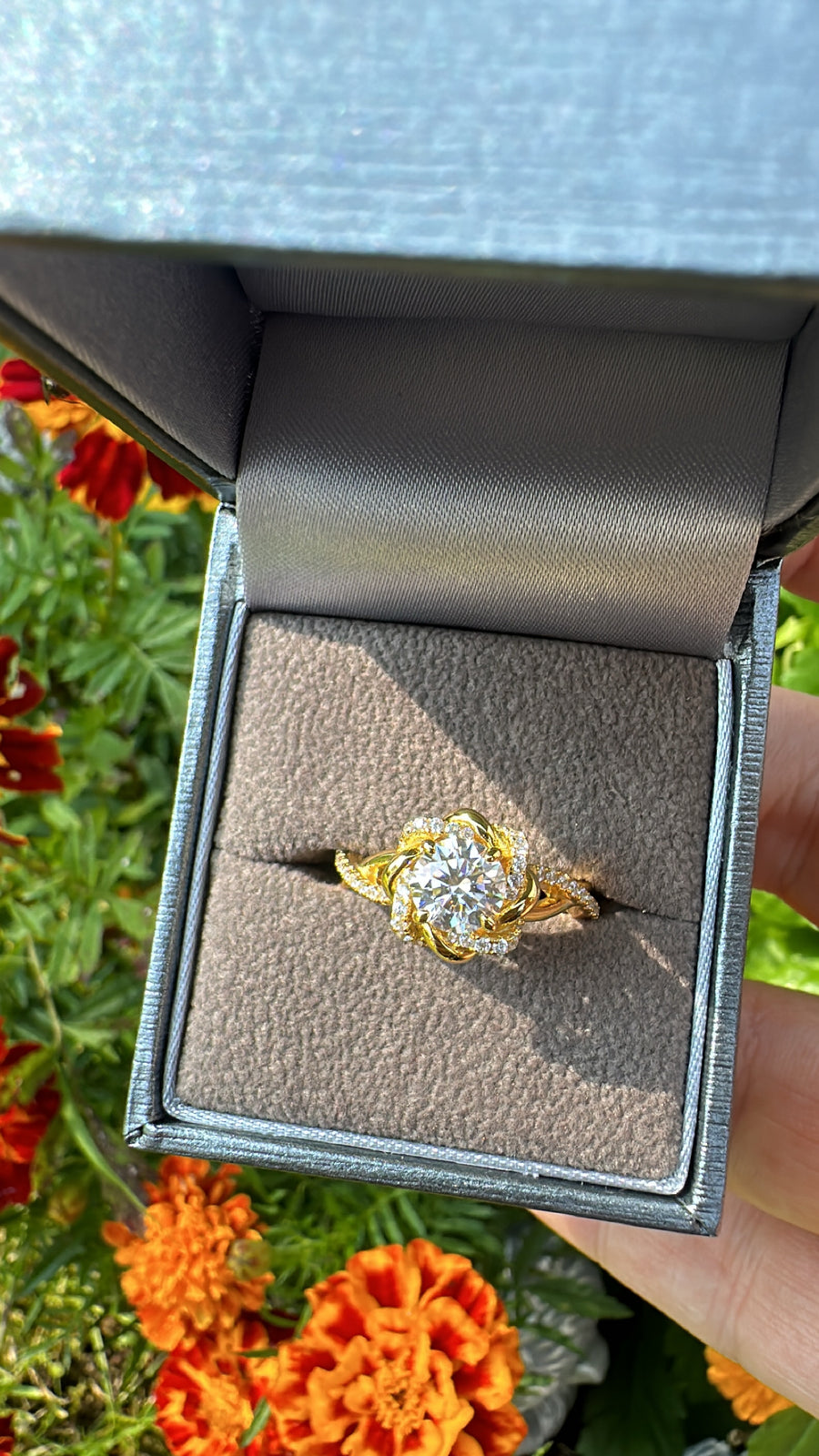 Floral Twist Moissanite Ring - Yellow Gold